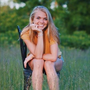 Meet your Posher, Alana